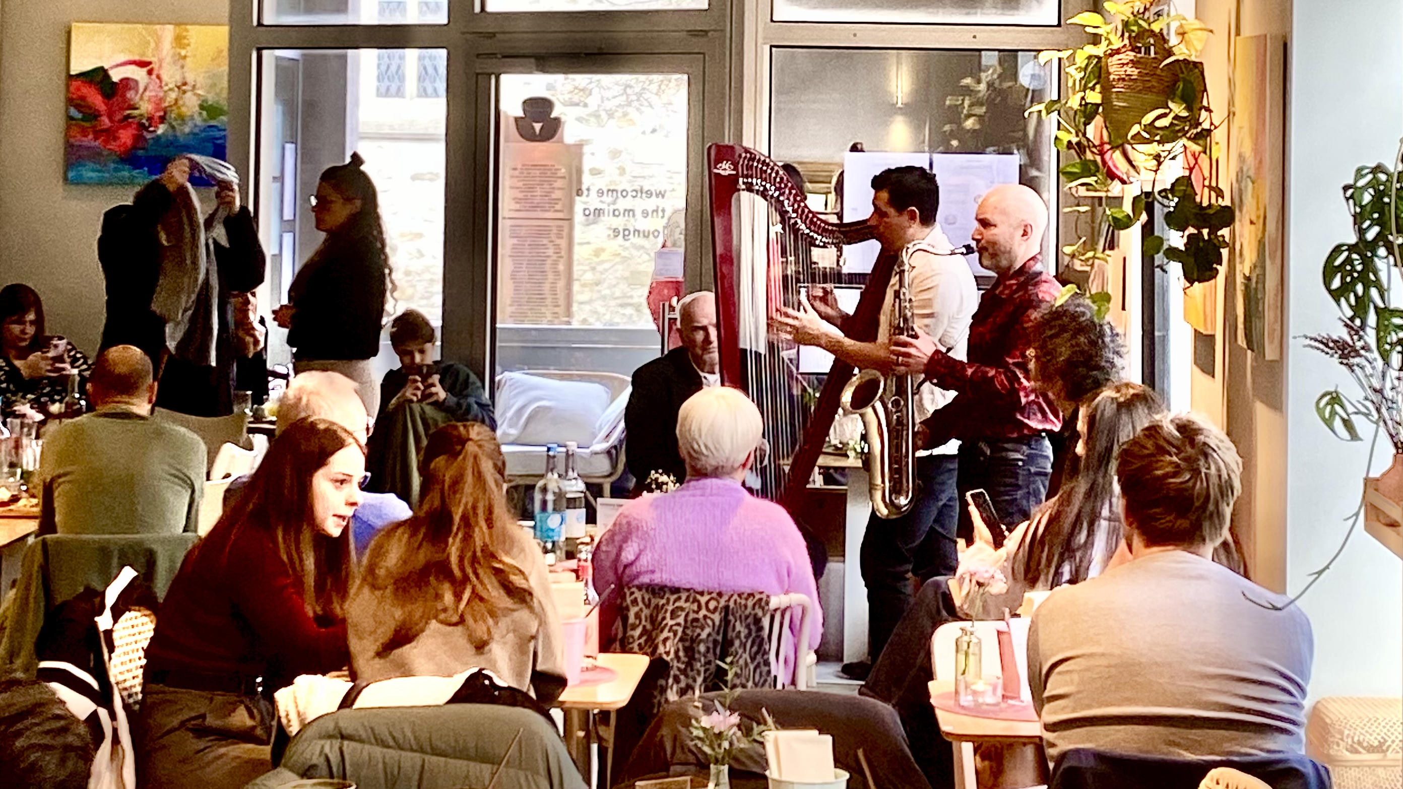 saxyarpa, Tour Del Sour, Maima Lounge